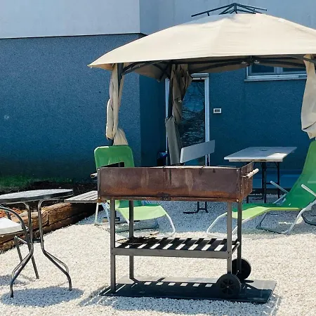 Liam Апартаменти